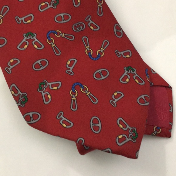 Gucci Dark Red Silk Horse Bit Print Tie - Picture 2 of 7